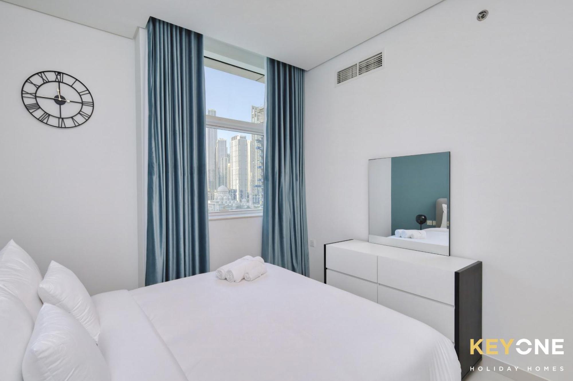 The Cosmopolitan Serene Living In A One Bedroom Apartment *