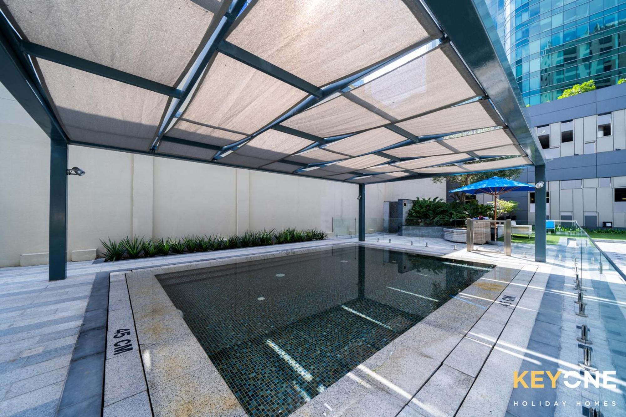 The Cosmopolitan Serene Living In A One Bedroom Apartment *